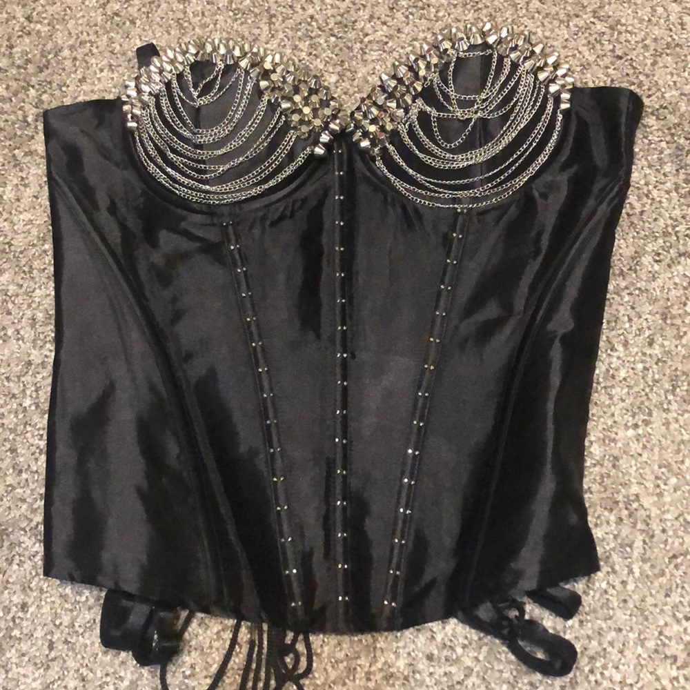 Frederick’s of Hollywood rock ‘n’ roll corset